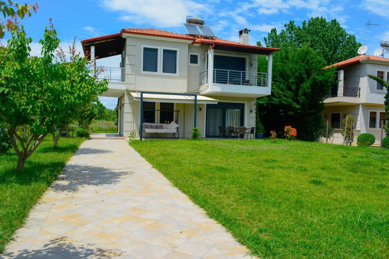Παραθαλάσσια Αυτόνομη Εξοχική Κατοικία Αιγλη Limín Litochórou Eksteriør billede
